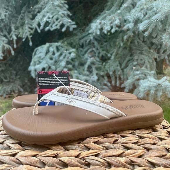 NEW Flojos Ivory Tan with Braided Edge Flip Flop Thong Toe Flat Sandals. Size 7 - Picture 2 of 10